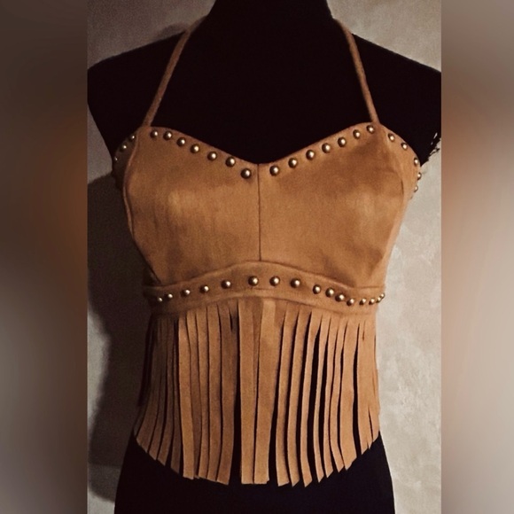 🤠 Cowgirl Vintage Studded Western Halter Top - Picture 5 of 13